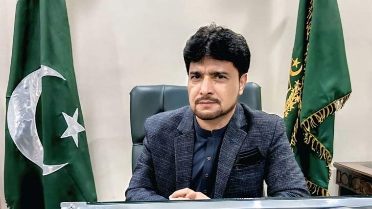   وزیر اطلاعات گلگت بلتستان  کی استور پریس کلب کے  نومنتخب عہدیداران کو مبارکباد