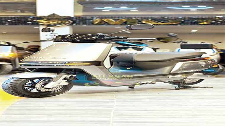 چور شہری کی نئی سکوٹی لے گیا