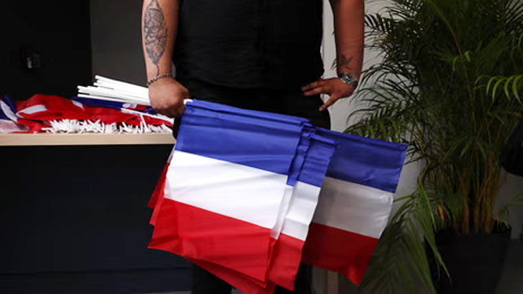 فرانس :درست پرچم نہ لہرانے والے  جہازوں کو دوگنا جرمانہ کرنیکا فیصلہ 