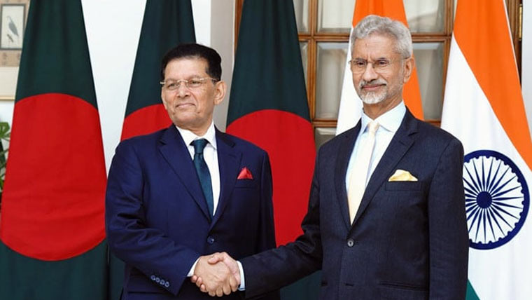 بنگلہ دیشی وزیر خارجہ کا دورہ بھارت ،ہم منصب سے ملاقات 