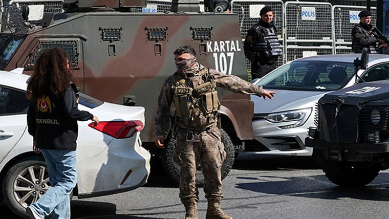 استنبول فائرنگ :ملک بھر میں  کارروائی ،200افراد گرفتار