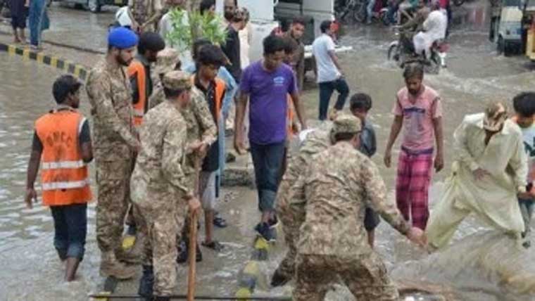 خیبرپختونخوا :بارش متاثرہ علاقوں میں ایف سی نارتھ کی امدادی سرگرمیاں جاری