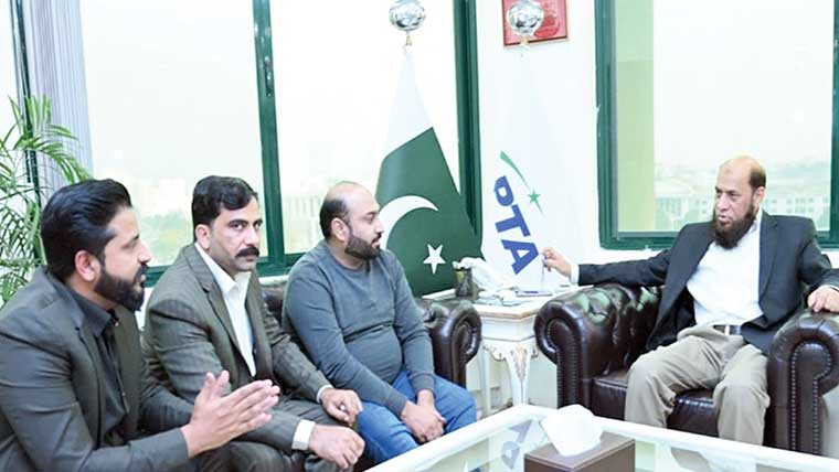 پاکستان ٹیلی کمیونیکیشن  اتھارٹی کے ہیڈکوارٹرز کا دورہ 