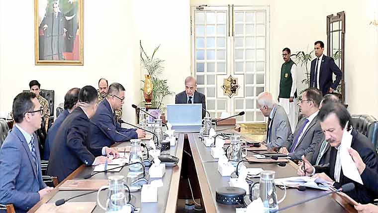 پاک چین بزنس تعلقات کو وسعت دینگے : وزیراعظم 