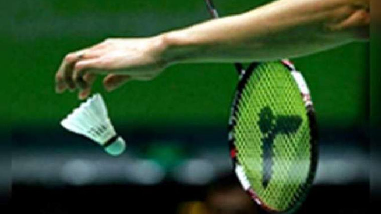 بیڈمنٹن ایشیا چیمپئن شپ، شی اور  ینگ ٹاپ 16 راؤنڈ میں داخل