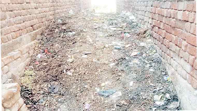 حافظ آباد:ضلعی انتظامیہ کی غفلت سے جگہ جگہ کوڑے کے ڈھیر 