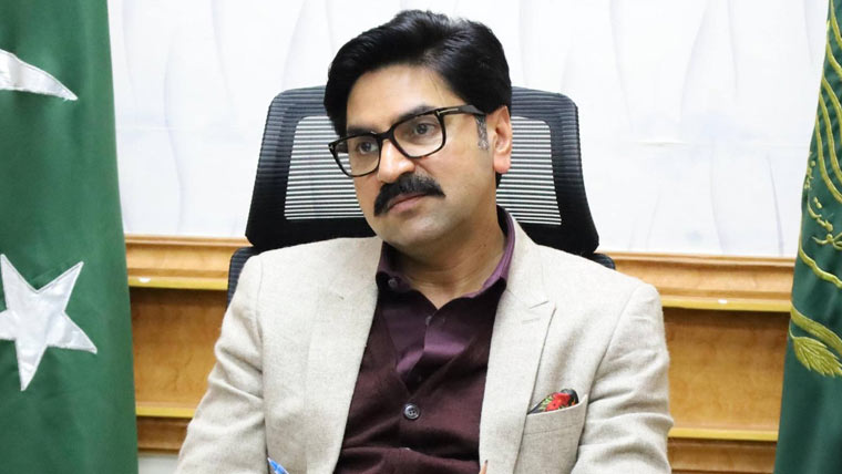 ڈی سی کا انسداد ڈینگی، امتحانی  مراکز،کفایت شعاری مہم کا جائزہ 