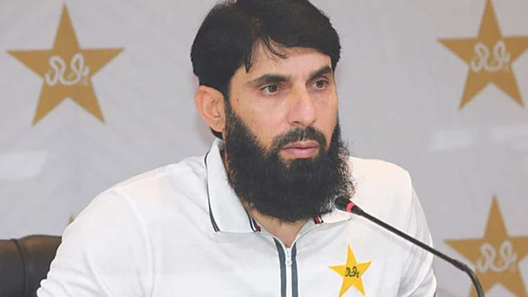 کراچی میں وکٹ سلو ہے :مصباح الحق 