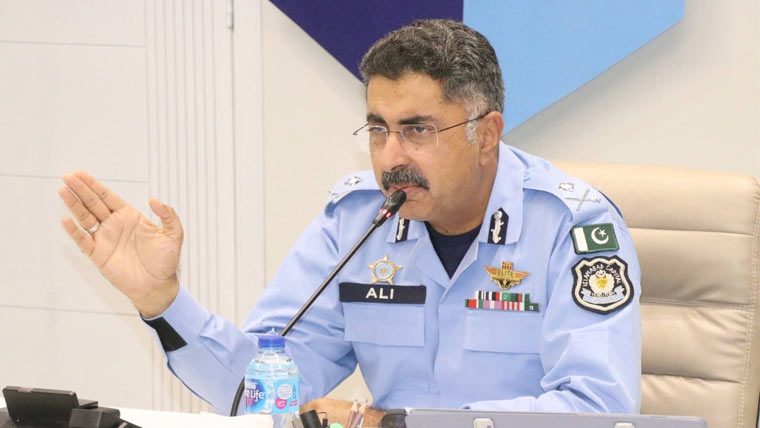 آئی جی، چیف کمشنر اسلام آباد کا دورہ ریڈ زون ، سکیورٹی کا جائزہ 