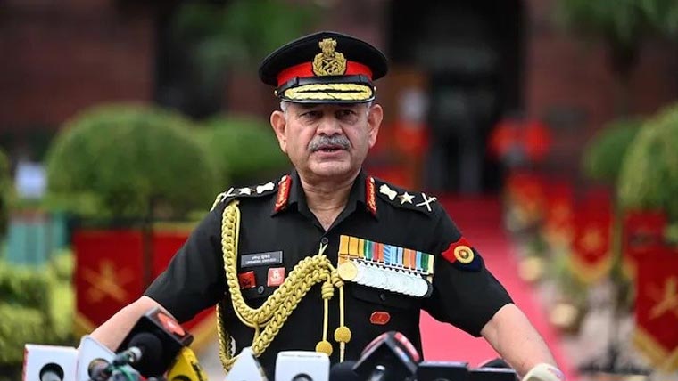 آپریشن سندورمیں نماز کے وقت حملہ  نہ کرنے کا فیصلہ کیا:بھارتی آرمی چیف