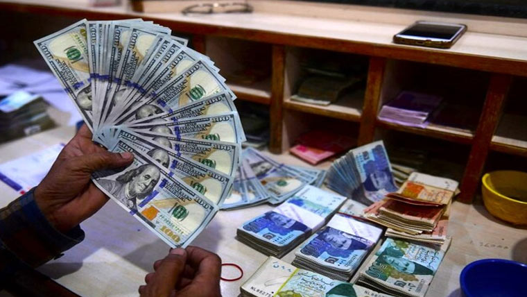 ایکسچینج کمپنیوں کو ڈالر کی فارورڈ سیل کی مشروط اجازت