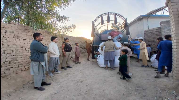 نوشہرہ:پولیس کاافغان مہاجرین کیخلاف آپریشن،42گرفتار