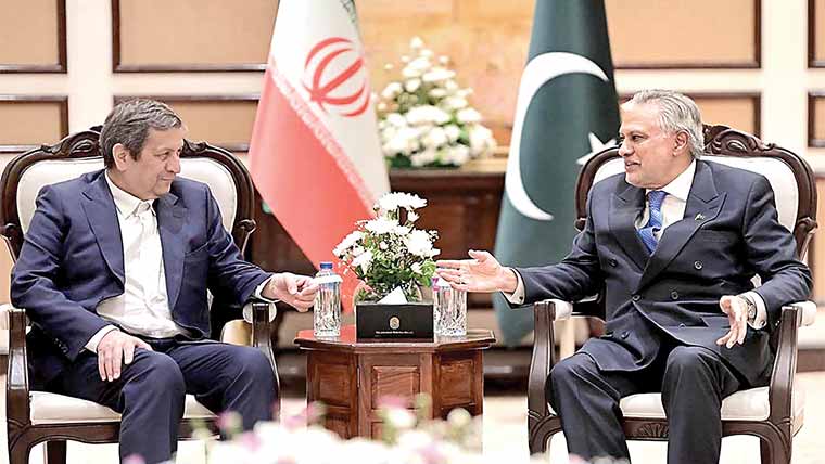 اسحاق ڈار سے ایرانی مرکزی بینک کے گورنر کی ملاقات