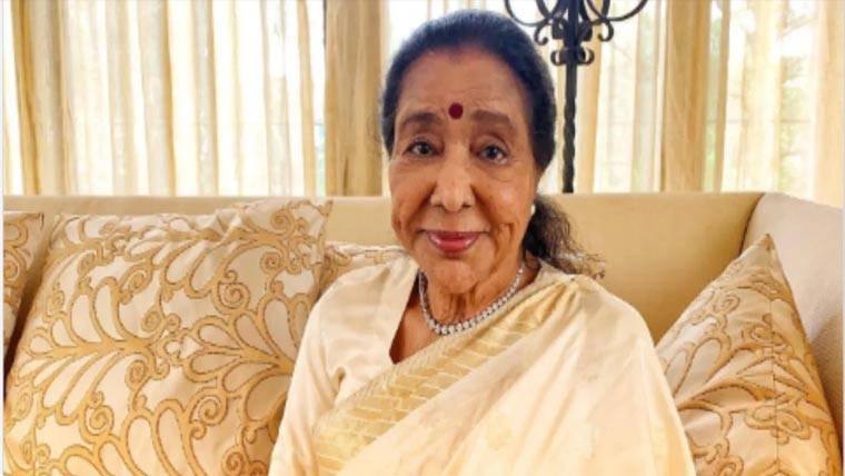 نامور بھارتی گلو کارہ آشا بھوسلے  کو دل کا دورہ ،ہسپتال داخل