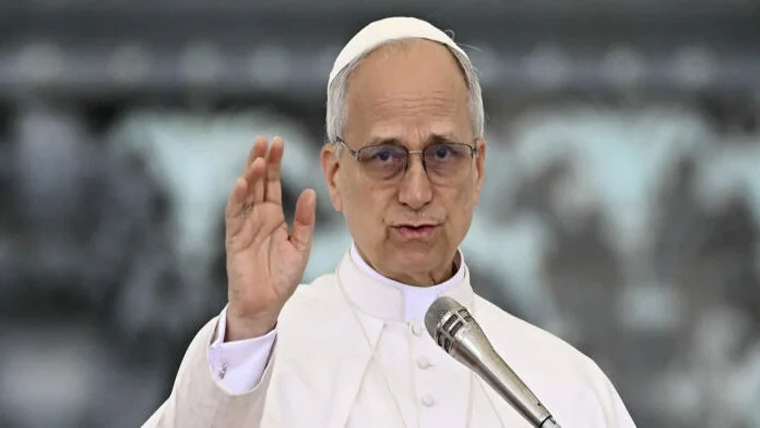 دولت کی پوجا ختم کرو ، جنگ بند کرو :پوپ لیو 