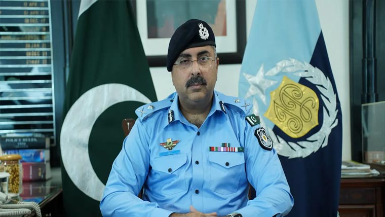 آئی جی اسلام آباد کا ڈیوٹی روٹس کا  دورہ، پولیس کوچوکس رہنے کی ہدایت