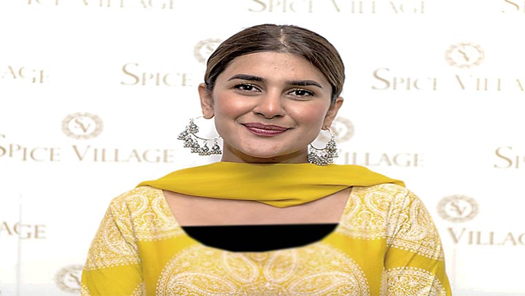 مثبت تنقید ہی خامیوں سے  آگاہ کرتی ہے :کبریٰ خان