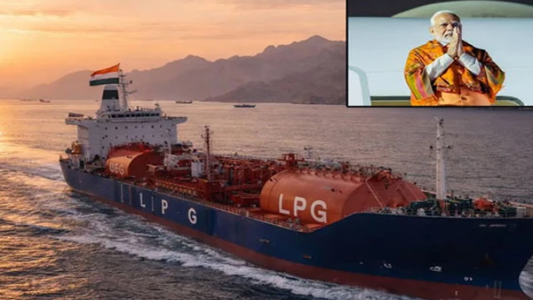 بھارت میں 7سال بعد ایرانی تیل پہنچ گیا 