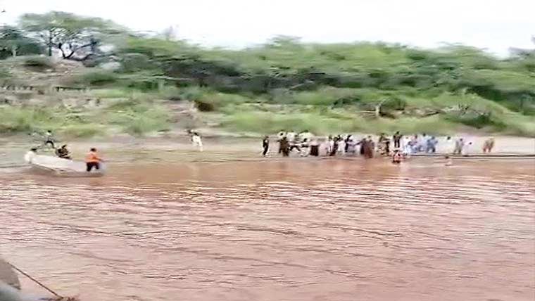 راوی میں نہاتے باپ اور 2جڑواں بیٹے ڈوب گئے