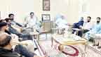 حکمران اپنی تشہیر کیلئے قومی خزانہ لٹا رہے ہیں :عمر ڈار 