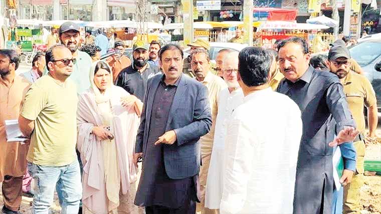  وزیر بلدیات کا ڈسکہ میں مختلف ترقیاتی کاموں کا جائزہ