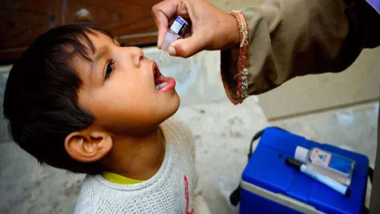 پولیو مہم:پہلے روز 1کروڑ 37لاکھ سے زائد بچوں کی ویکسینیشن 