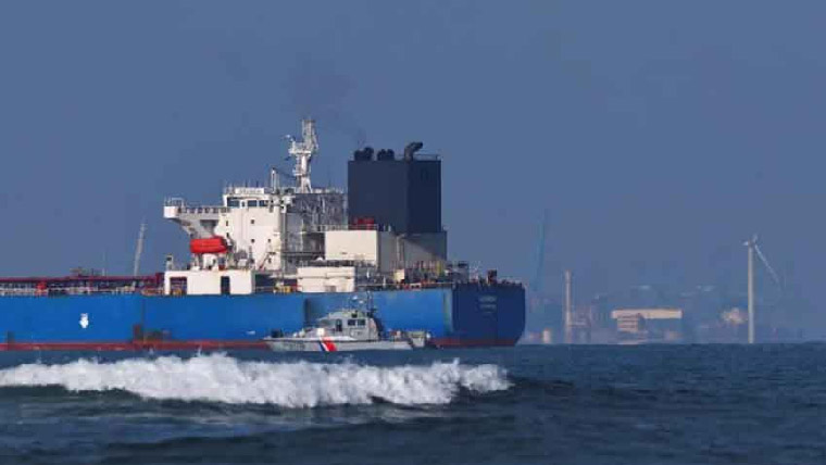 57 ہزار 650میٹرک ٹن ڈیزل لیکر لائیبریا کا بحری جہاز کراچی پہنچ گیا