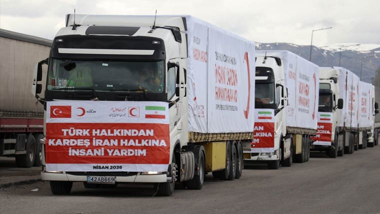 ایران میں جنگ کے بعد پہلی بار  ریڈ کراس کی امدادی کھیپ پہنچ گئی 