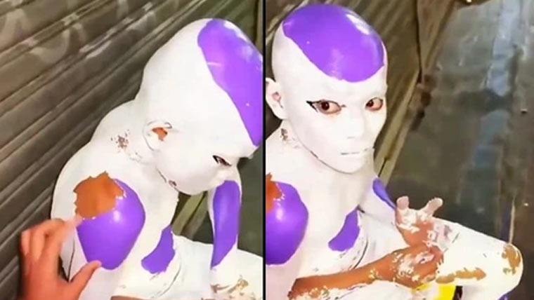 پارٹی کیلئے بچے کو تیار کرنیکا انوکھا انداز، ماں مشکل کا شکار