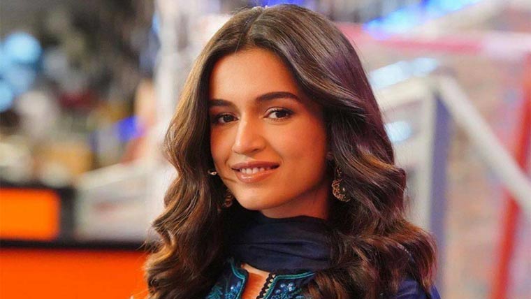 پشاور زلمی کو بابر اعظم کی وجہ سے سپورٹ کرتی ہوں:حرا خان 