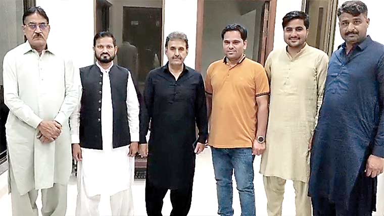 ملکی صورتحال ،وفد کی رانا اشفاق  چاچو ایڈووکیٹ سے ملاقات