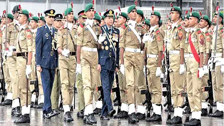 معرکہ حق، بنیان مرصوص میں پاک فوج کی حکمت عملی دنیا نے دیکھی : ایئر چیف 