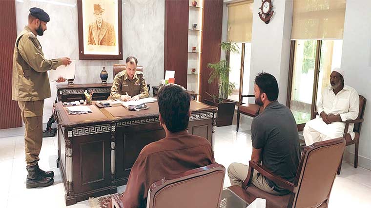  آر پی او شہزاد آصف خان کا  اپنے دفتر میں کھلی کچہری کا انعقاد 