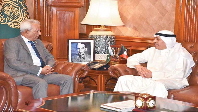 گورنر سے کویتی قونصل جنرل کی الوداعی ملاقات،تعاون مزیدمستحکم کرنے پراتفاق