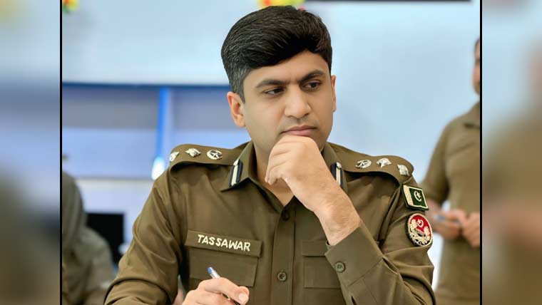  ڈی پی اوکا ارکان پارلیمنٹ کے ہمراہ سیف سٹیز کا دورہ