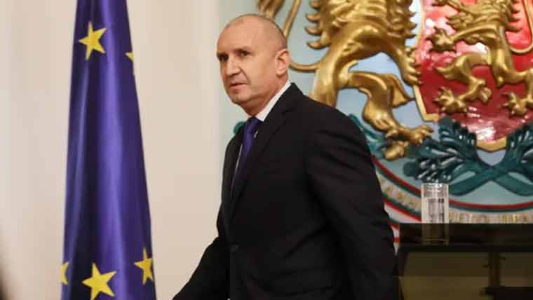 بلغاریہ :سابق صدر رومن رادے  کی جماعت کو پارلیمانی انتخابات  میں واضح اکثریت حاصل