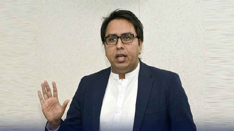 عثمان بزدار کی یوسف رضا گیلانی  کیساتھ تصاویرپر دل ٹوٹ گیا  عمران کو بھی افسوس ہوگا،شہبازگل 