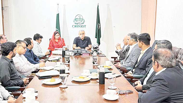 چنیوٹ میں سٹیل ملز منصوبے کیلئے زمین کے حصول کا جائزہ