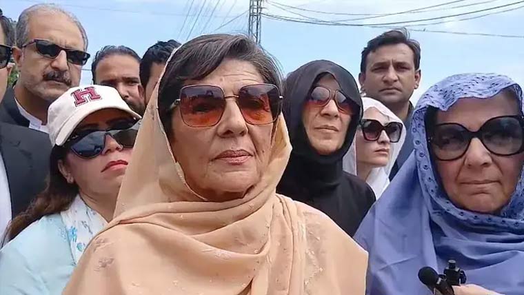 عمران  پی ٹی آئی کے چیئرمین ہیں اور رہیں گے :علیمہ خان