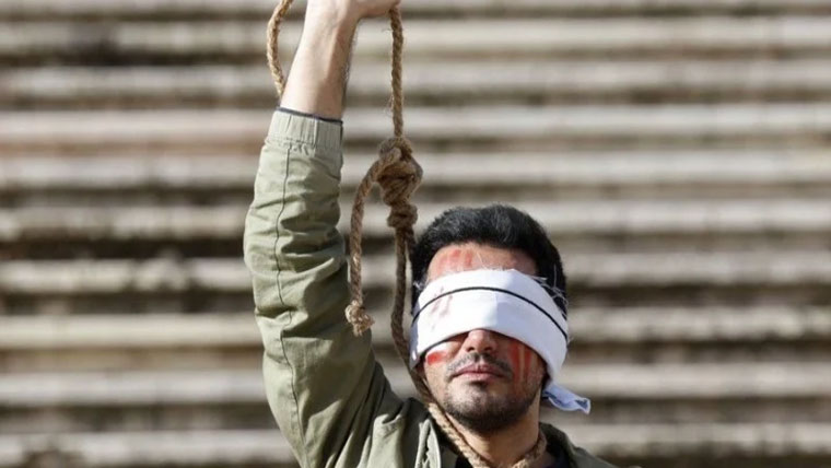 ایران :مسجد جلانے  کے مجرم کو پھانسی 