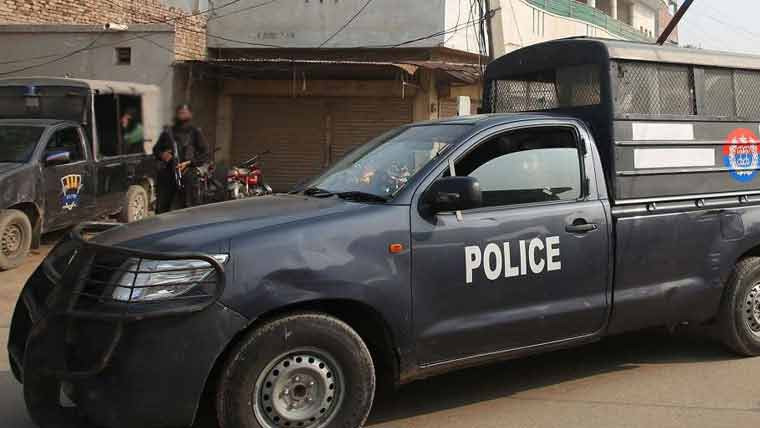  2مبینہ پولیس مقابلے ،3ملزم مارے گئے ،ایک فرار 