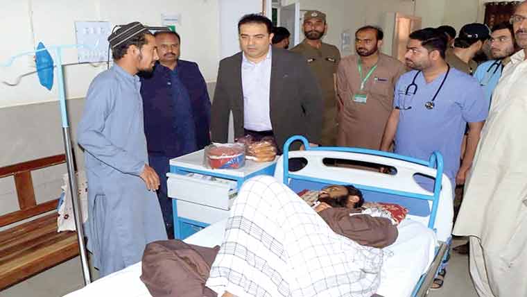 اسسٹنٹ کمشنر پپلاں محمد ظفر اقبال  کے ہمراہ تحصیل پپلاں کا تفصیلی دورہ 