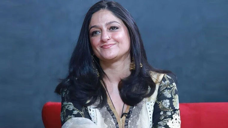 54 برس کی ہونیوالی، مجھے اپنی عمر پر فخر : نادیہ جمیل 