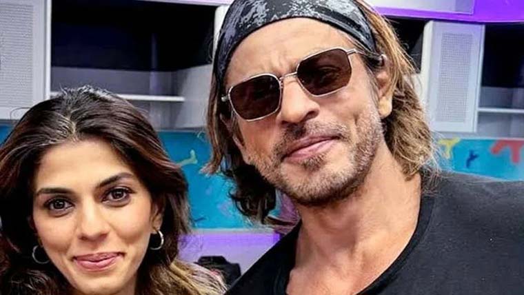 شاہ رخ کی منیجر نے تین  مہنگے اپارٹمنٹس خرید لیے