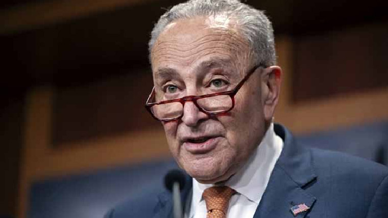 ڈیموکریٹ سینیٹر چک شومر کا ایران  سے جنگ کے فوری خاتمے کا مطالبہ