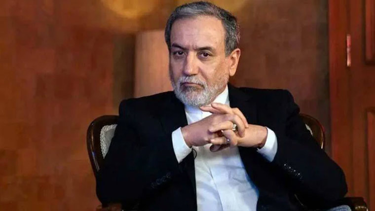 ایرانی وزیرخارجہ کے دورہ مسقط کے  بعد دوبارہ پاکستان آنے کا امکان