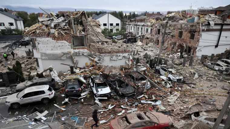 یوکرین پر روسی ڈرون و  میزائلز حملوں میں8 افراد ہلاک،27زخمی 