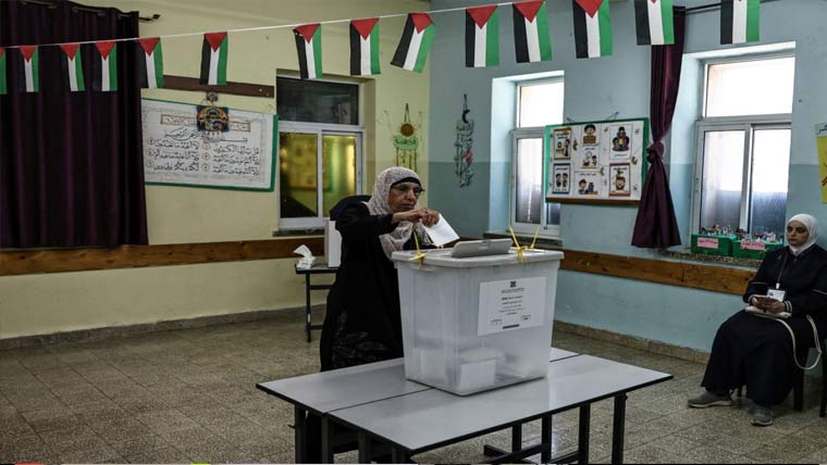 مغربی کنارے اور وسطی  غزہ میں بلدیاتی انتخابات