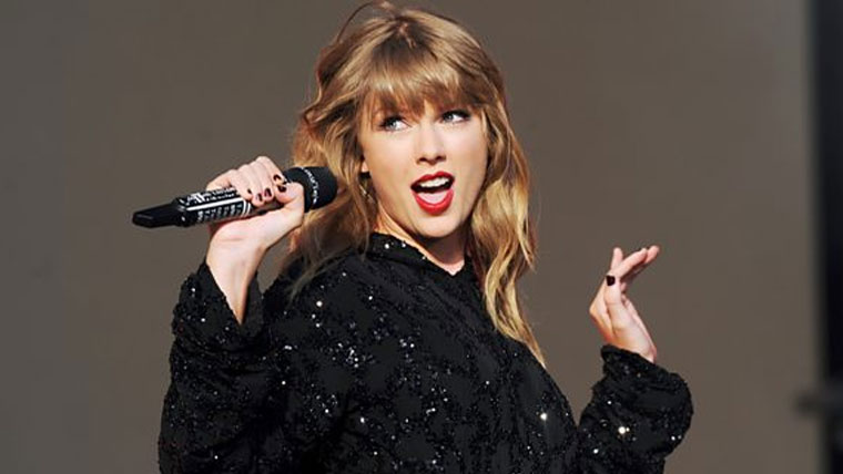  ٹیلر سوئفٹ کی اپنی آواز،شخصیت ٹریڈ مارک کرنیکی درخواست 