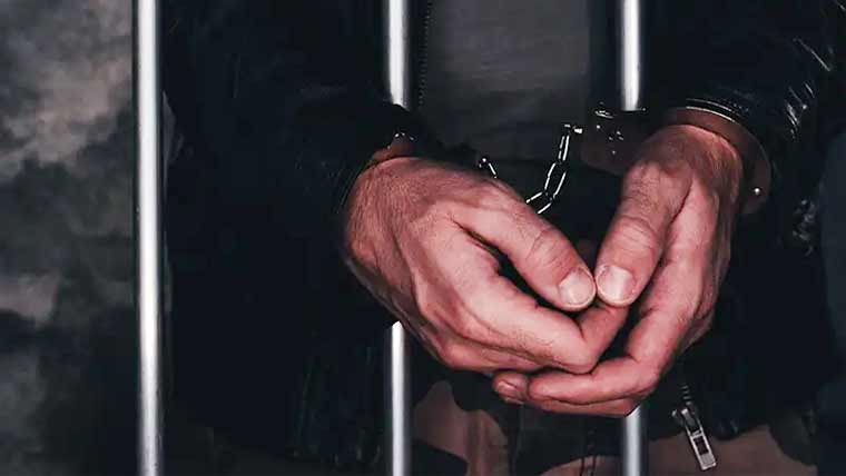  خاتون کو ٹکر مار کرجان لینے  والے 2 موٹر سائیکل سوار گرفتار